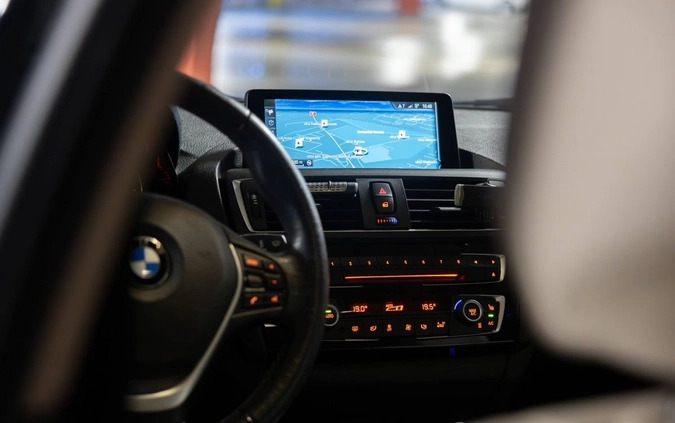 BMW Seria 1 cena 69000 przebieg: 85000, rok produkcji 2017 z Katowice małe 596